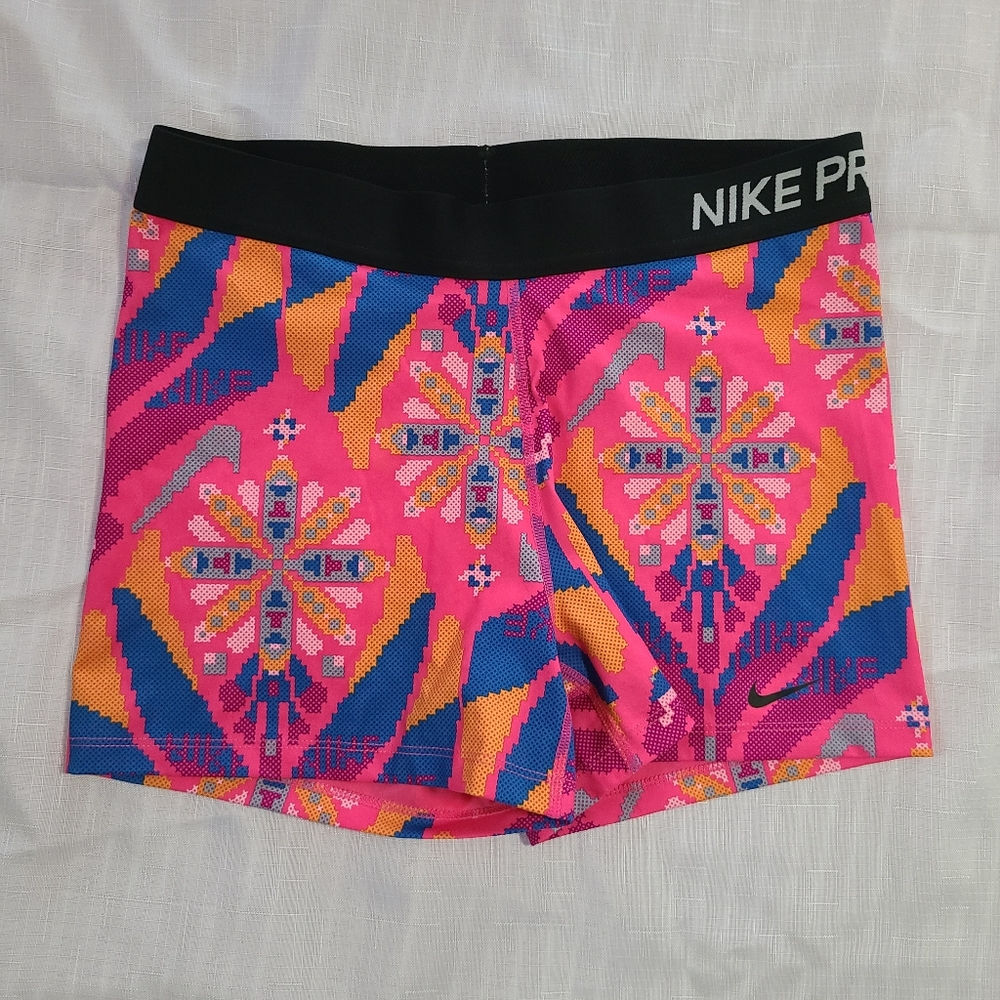 Sports lycra for women NIKE